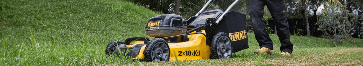 Gräsklippare för Effektiv och Enkel Trädgårdsskötsel