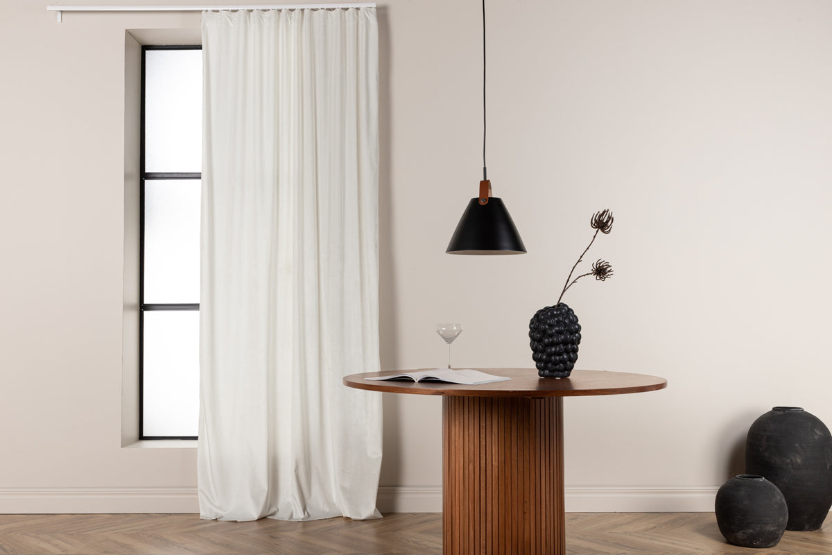 Mary Curtain 250 x 135