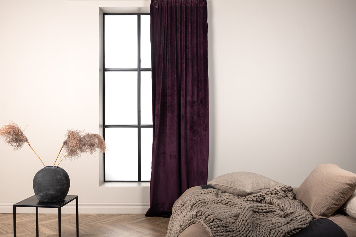 Mary Curtain 250 x 135