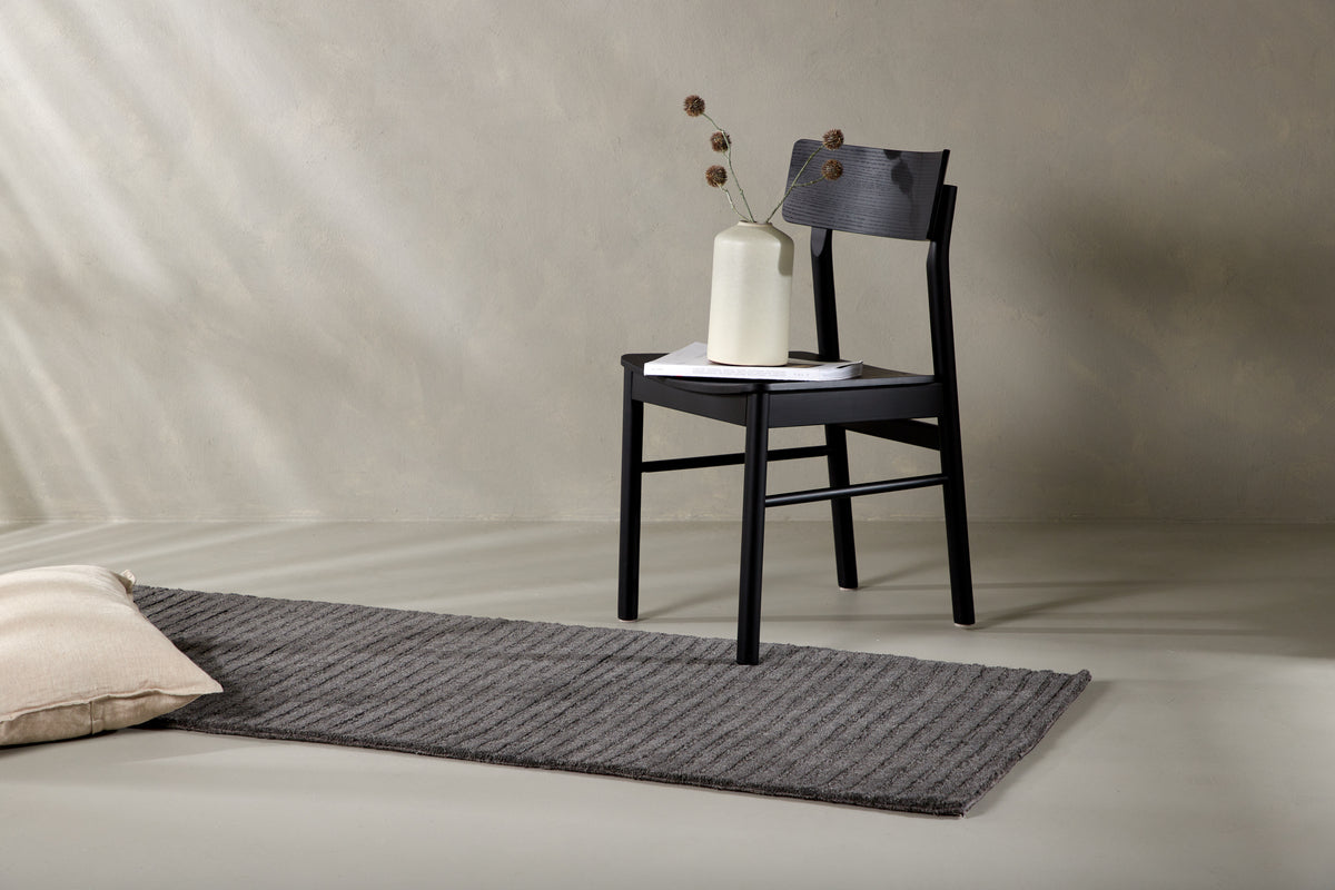 Milton Rectangular Carpet 200 x 70 Dark Grey