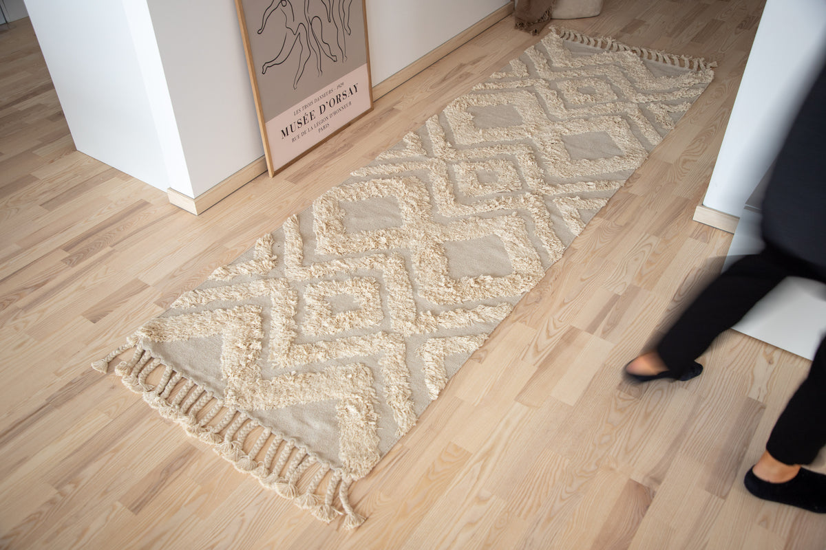 Hilma Rectangular Carpet 250 x 80 Beige