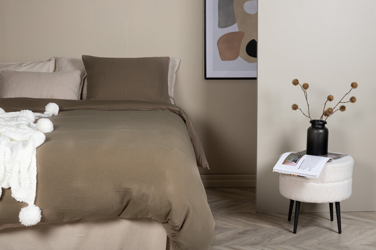 Mila Bed Set 200 x 150 Brown