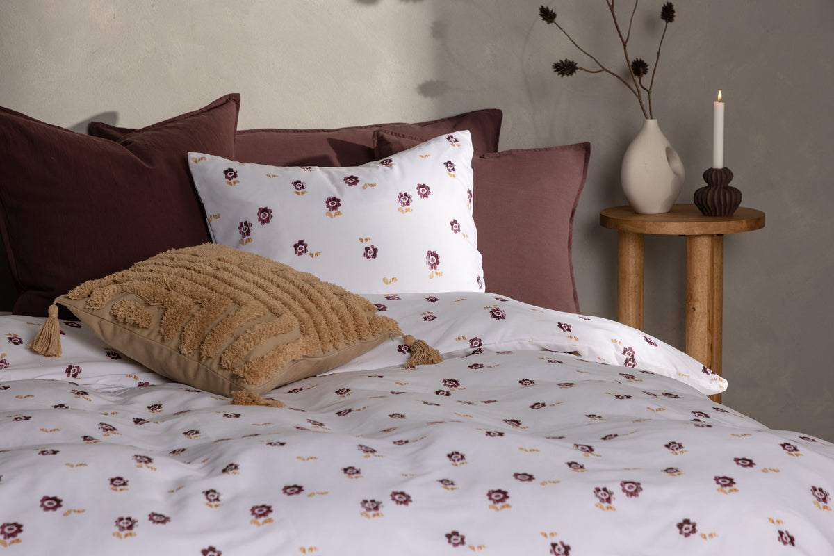 Oline Bed Set 50 x 60 + 150 x 200 White