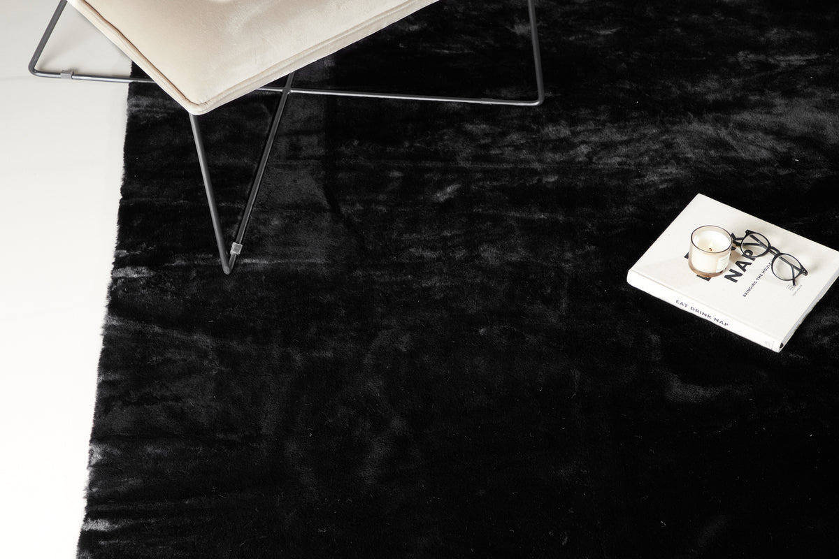 Nina Rectangular Carpet 300 x 200 Black