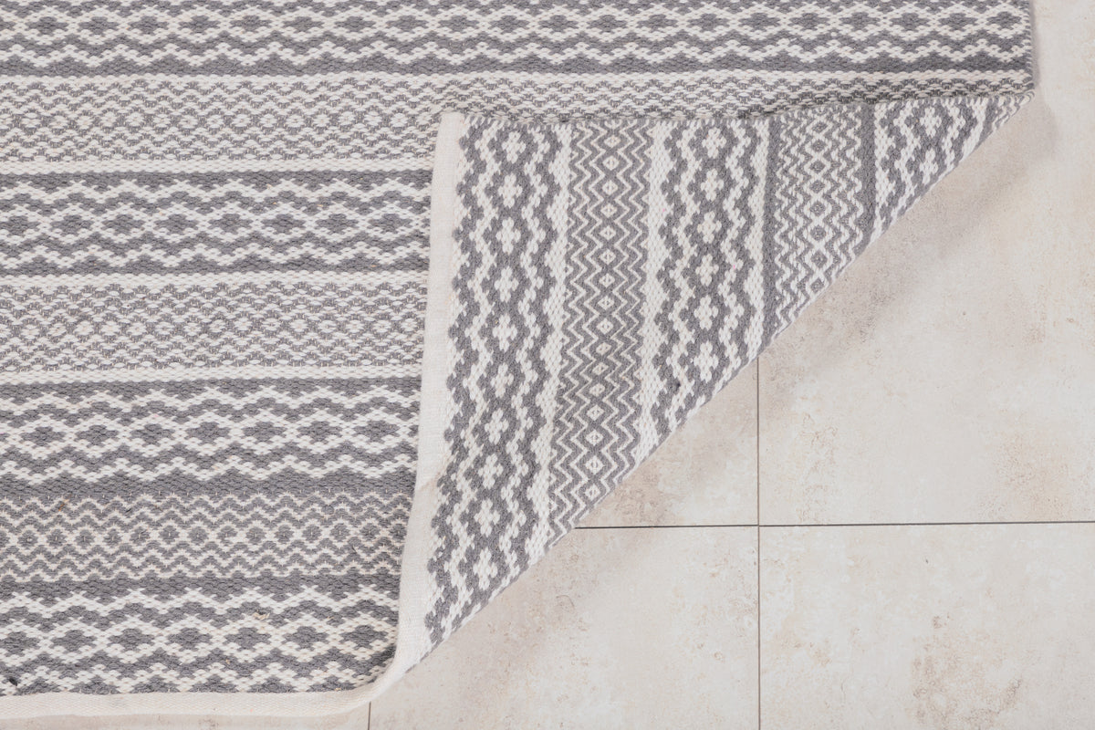 Sishu Rectangular Carpet 300 x 200 Light Grey