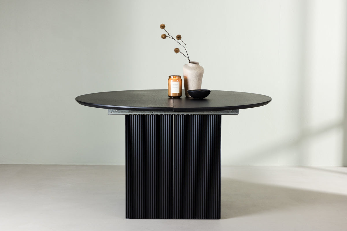 Matilda Round Dining Table ⌀130 Black