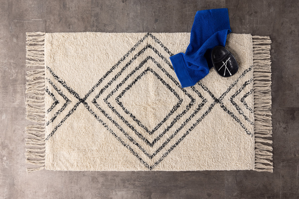 Love Rectangular Carpet 80 x 50 White