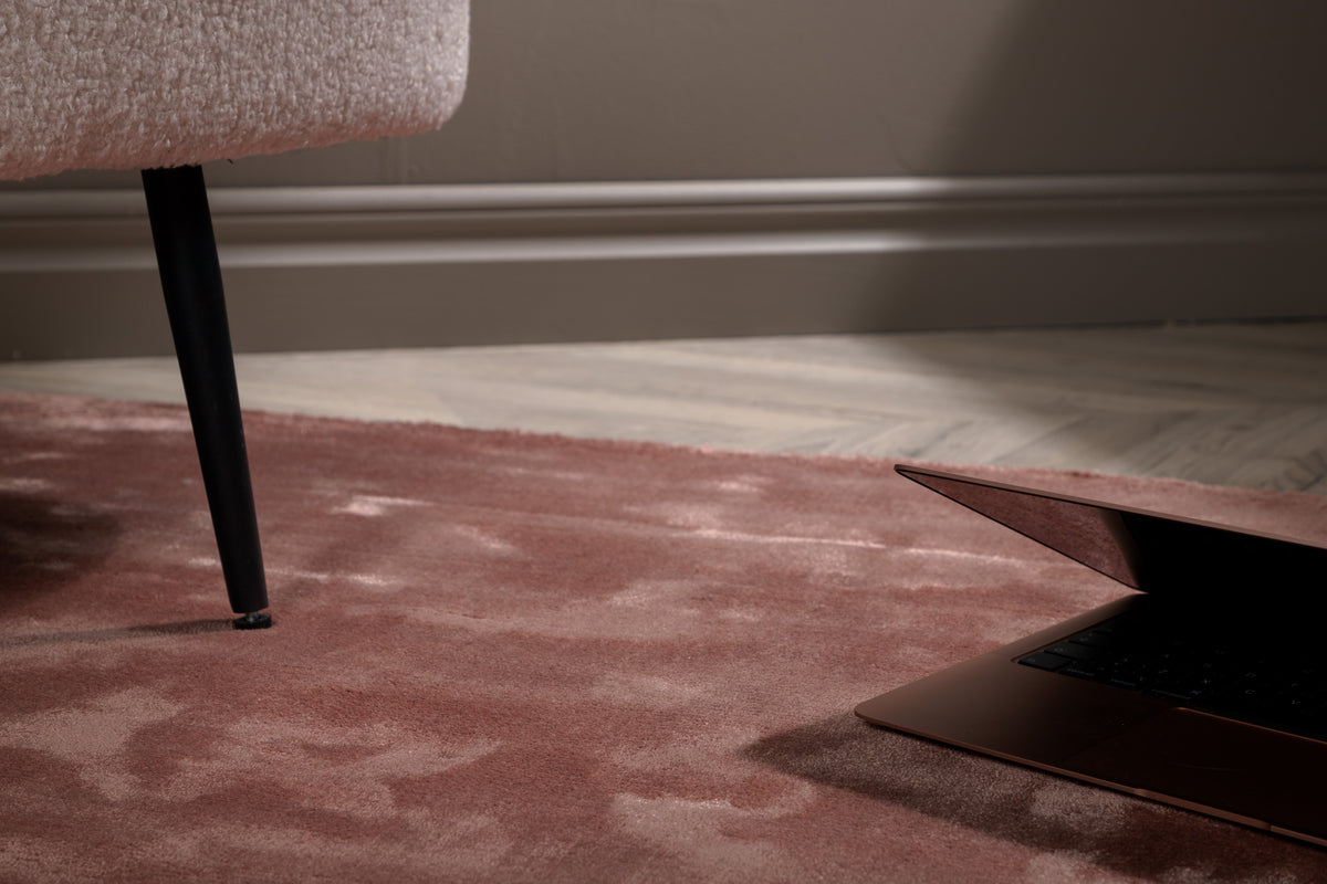 Indra Rectangular Carpet 300 x 200 Pink