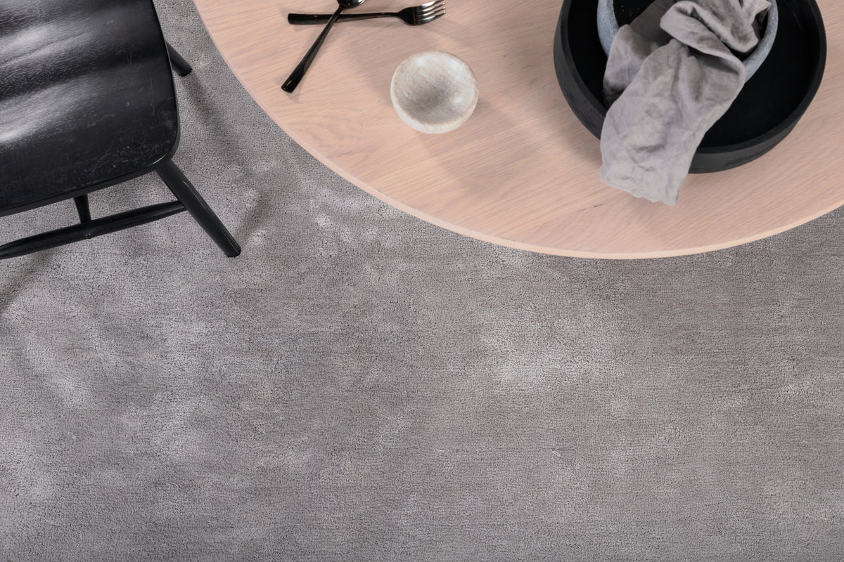 Undra Rectangular Carpet 240 x 170 Silver