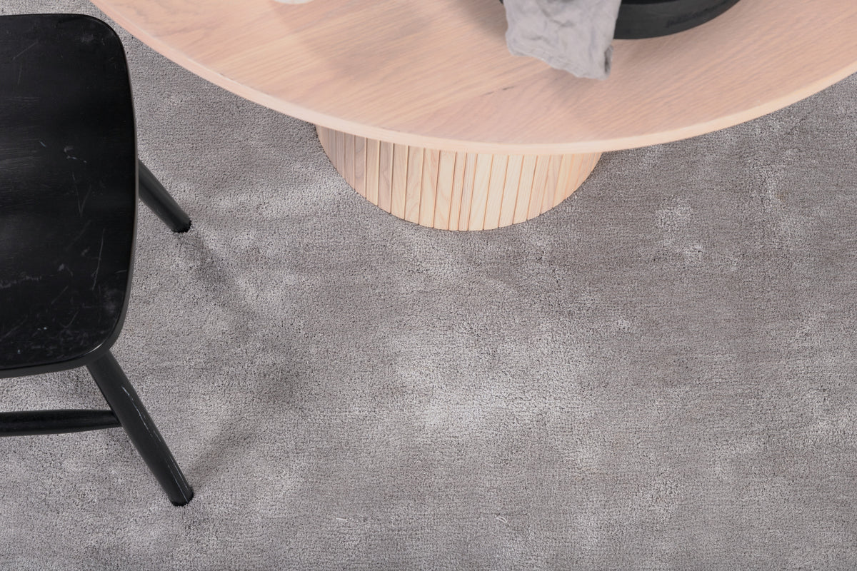 Undra Rectangular Carpet 350 x 250 Silver