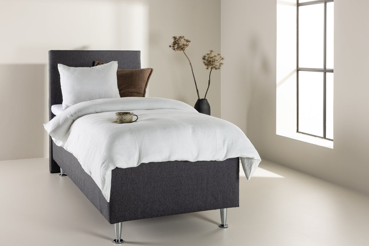 Single beds 90 x 200