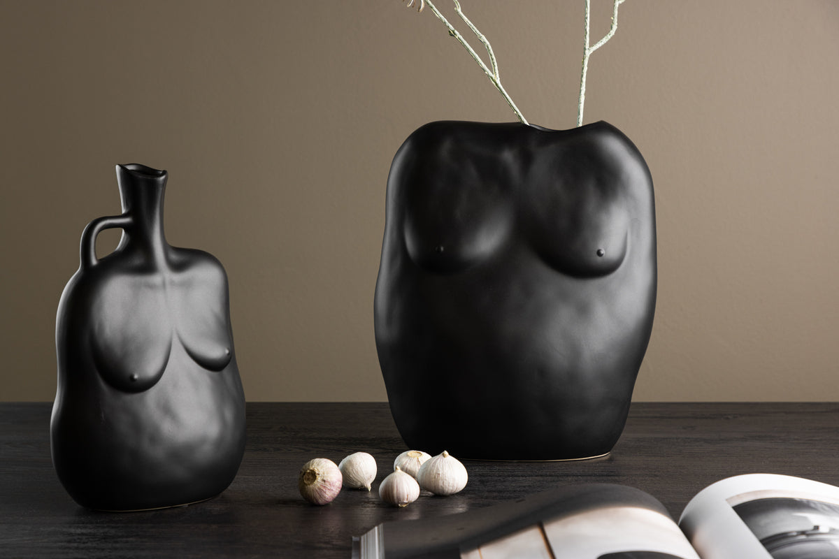 Vases 28 x 24 x 14 Black