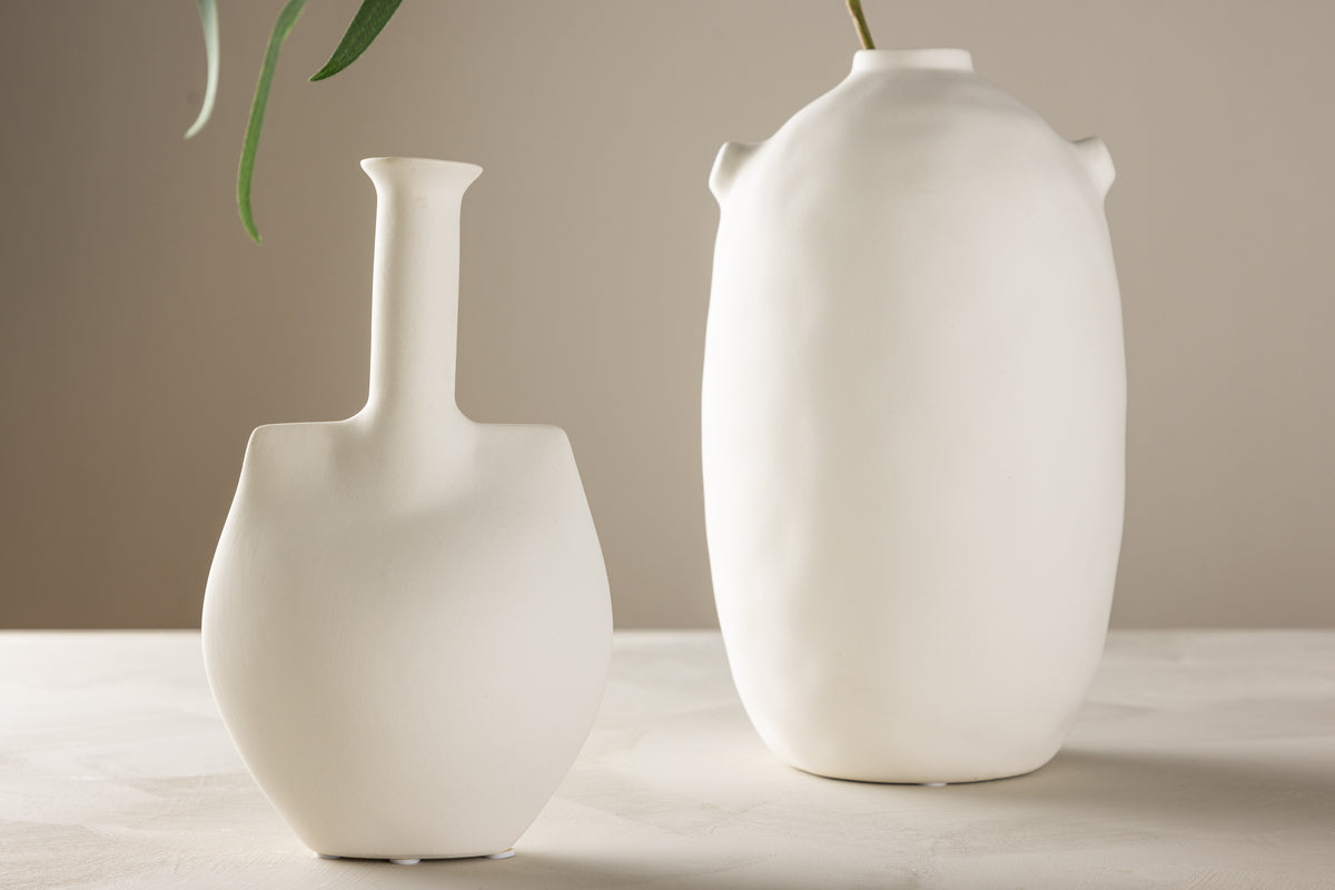 Vases 22 x 14 x 8 Off-white