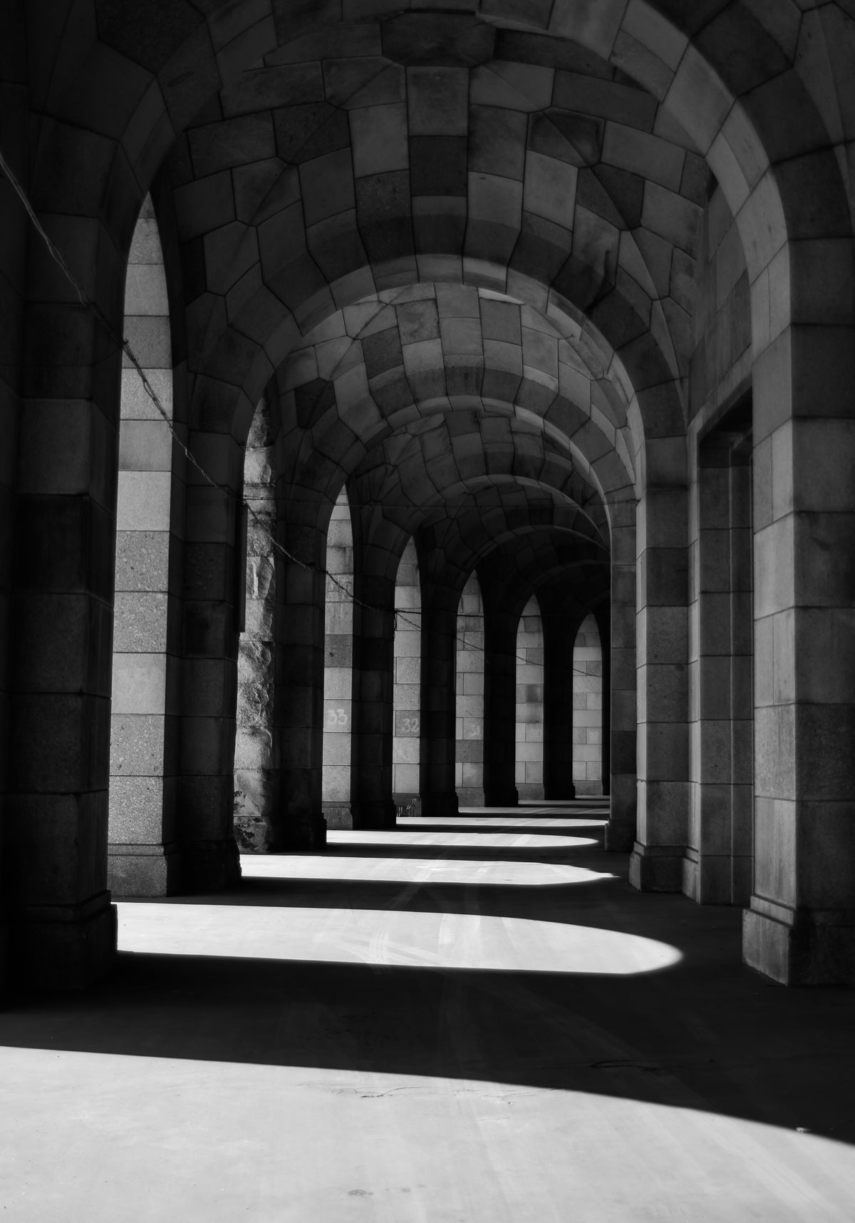 Walkway Poster Beige