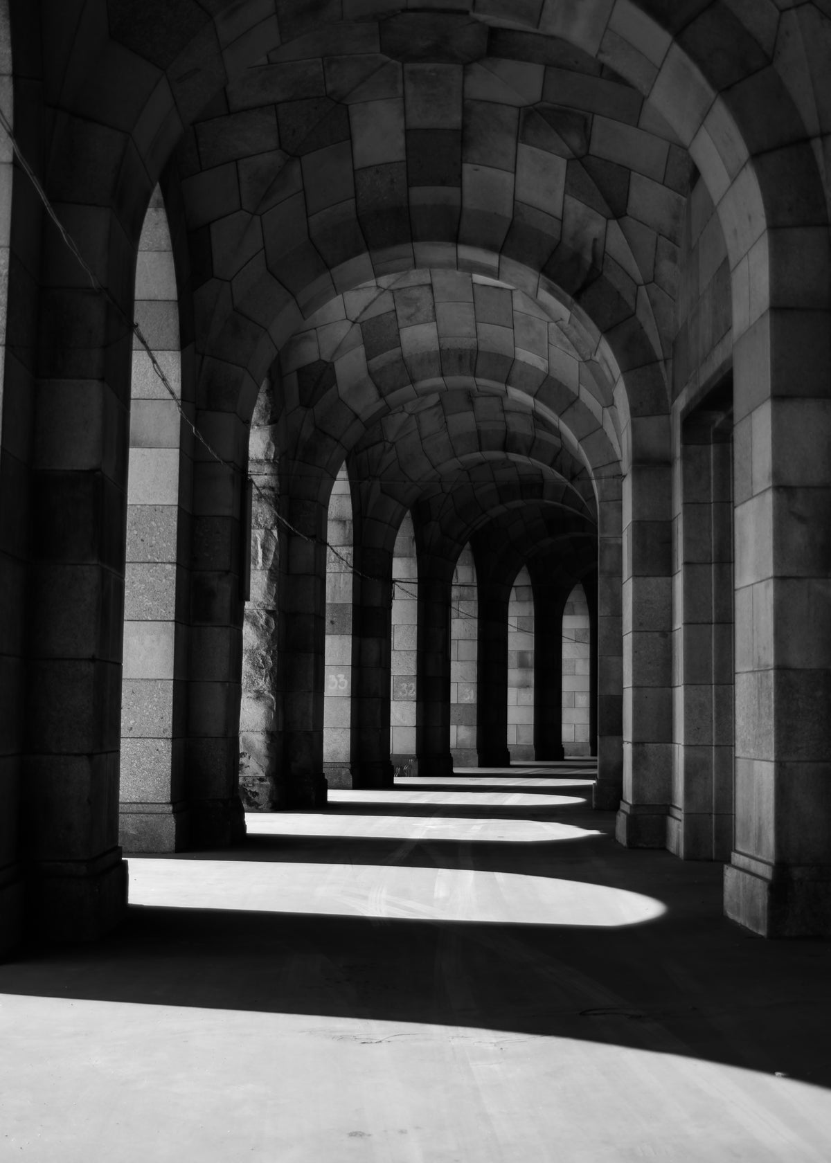 Walkway Poster Beige