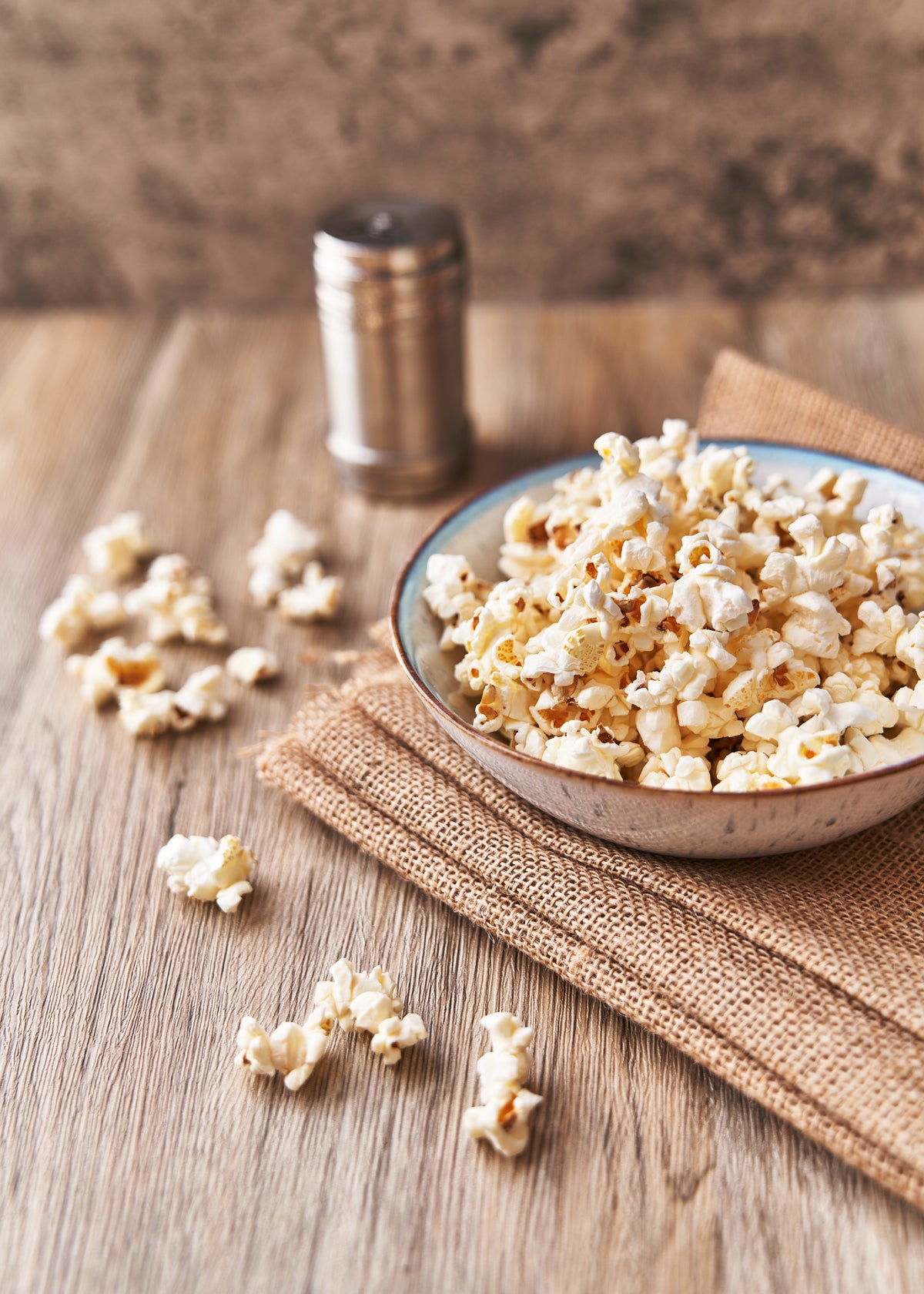 Popcorn Poster Beige