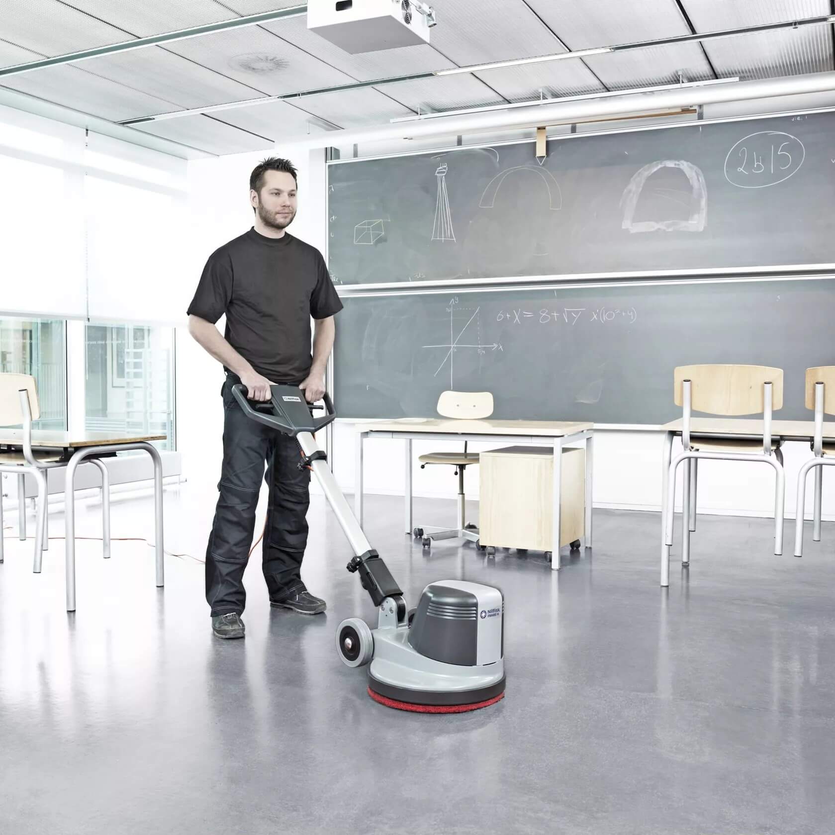 Yksittäinen kuurauskone FM 400D