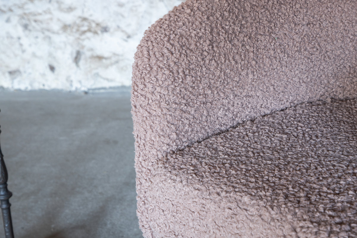 Fluffy Armchair Brown