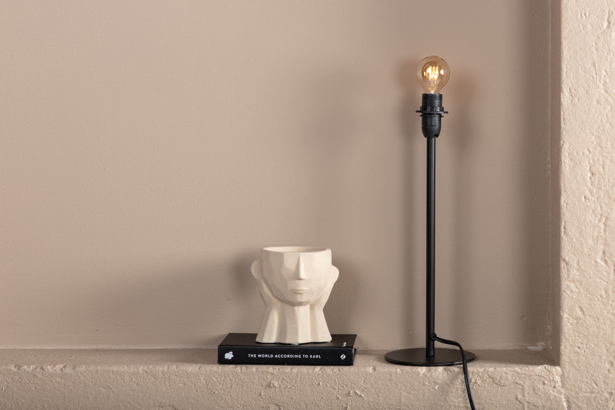 Dasir Table Lamp Black
