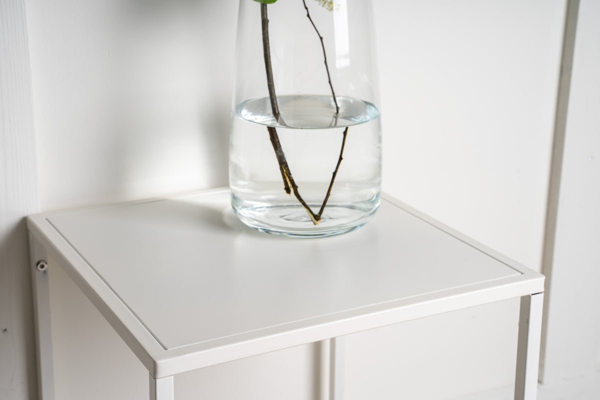 Staal Side Table 37 x 38 White
