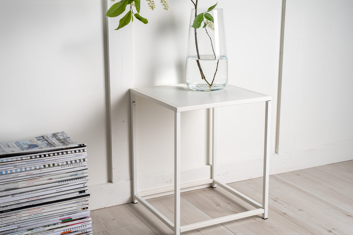 Staal Side Table 37 x 38 White