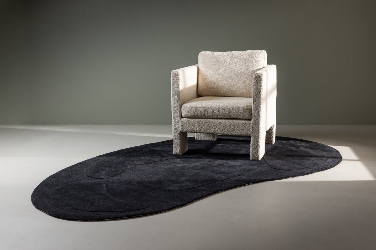 Enard Oval Carpet 290 x 175 Black