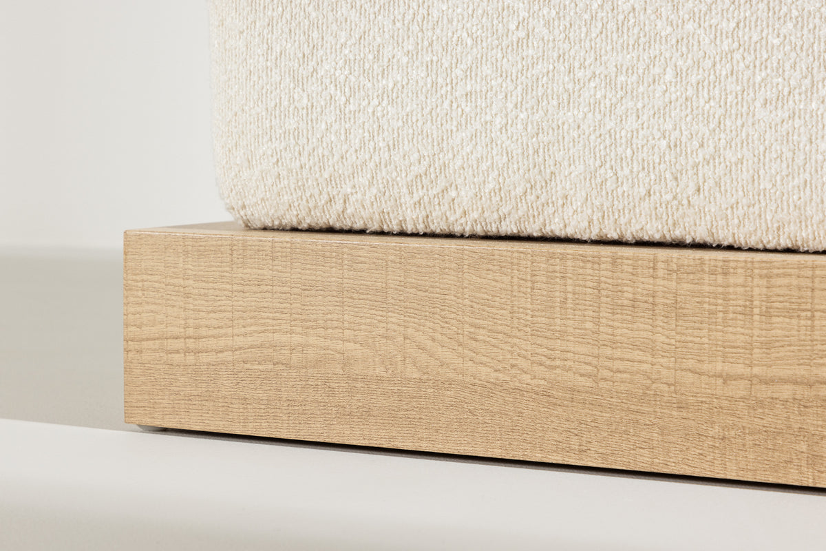 Ivy Ottoman 70 x 45 x 100 White