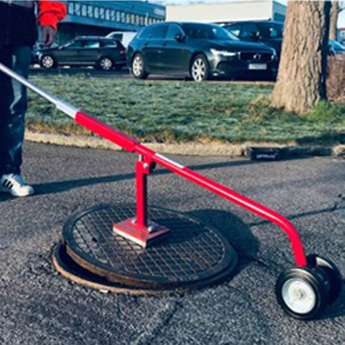 Magnetisk brunnslockslyftare med hjul – ergonomiskt och effektivt verktyg